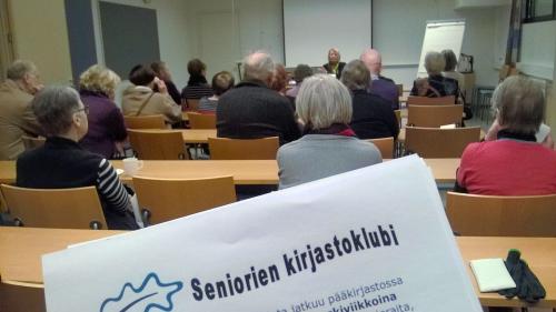 Heidi Köngäs Seniorien kirjastoklubi