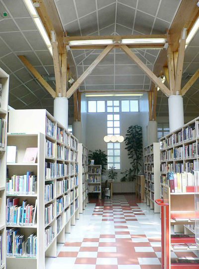 Jokelan kirjasto sisäkuva