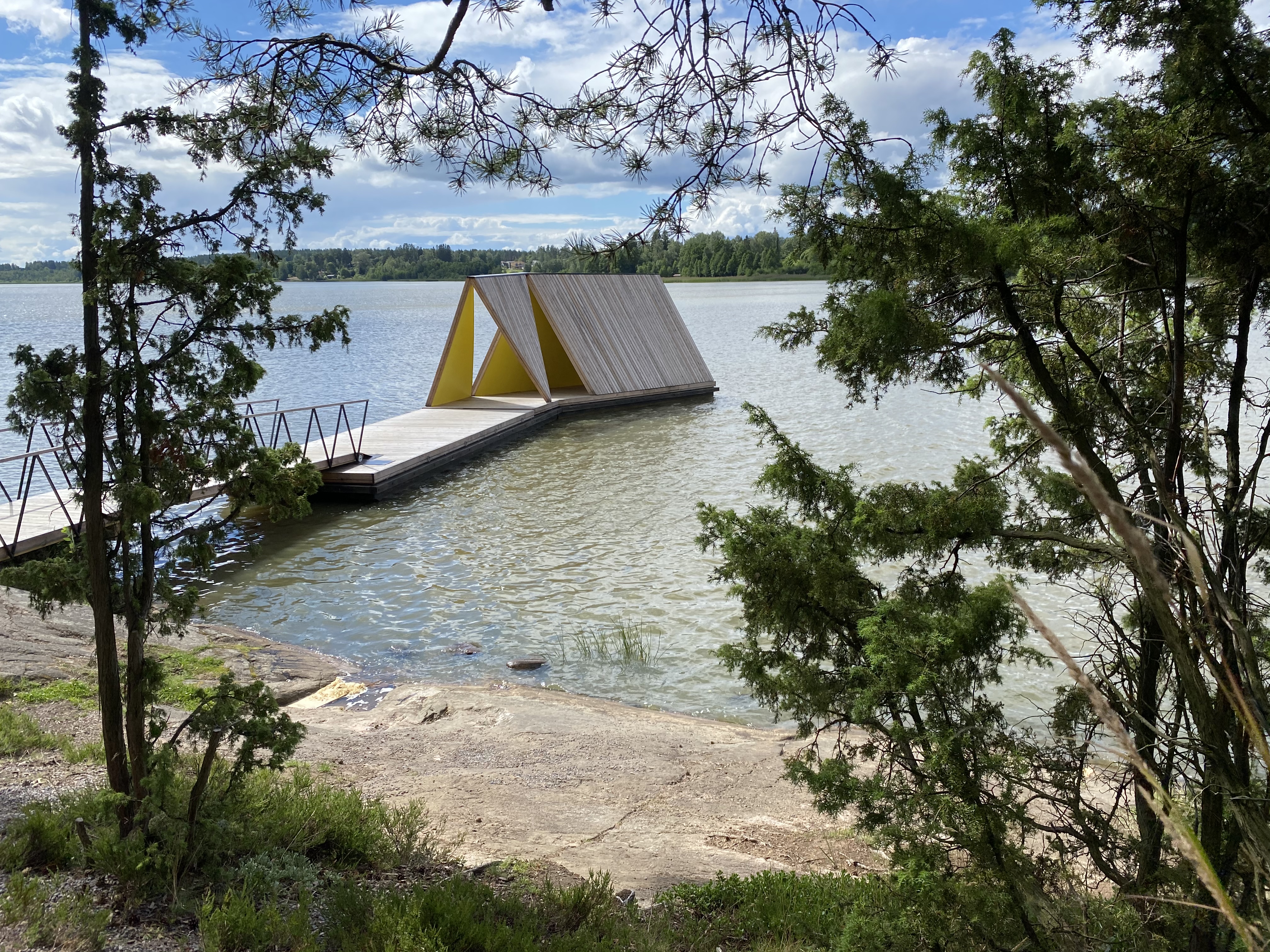 Fjällbon puiston laituripaviljonki