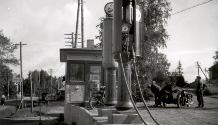 1930-luvun Hyrylää, Shellin huoltoasema. Kuva Tuusulan museo
